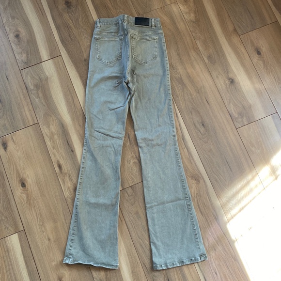 Fitjeans Pastel Flared - Khaki - Picture 6 of 9